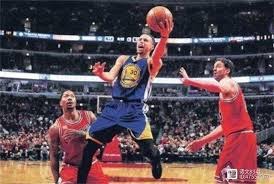 意甲-赖因德斯破门德弗里绝平 AC米兰1-1国米