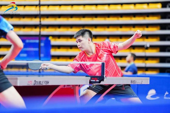 不仅取决于 不仅取决于